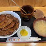 ぶた丼のとん田 - 