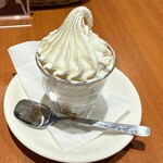 須田町食堂 - ミニクレミアソフト