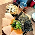 ラーメン 末廣家 - チャーシューメン