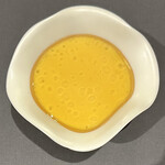 プレゼンテ スギ - ④大地の恵み　
      日本蜜蜂の蜂蜜　水牛のミルク  ゼラチン