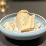 プレゼンテ スギ - ⑦楽しみな給食 
      千葉県房総のきな粉の揚げパン風