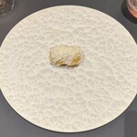 プレゼンテ スギ - ⑨鱧
      頭・中骨オーブン+天然キノコ数種類の鱧スープ
      GV スーパ一鱧
      フリツト　油抜き
      マカダミアナッツロースト