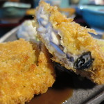 笹の葉 - 大和芋と舞茸の牡蠣見たてアップ