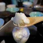 笹の葉 - サツマイモプリンリフトアップ