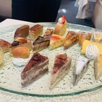 ラ・グランターブル ドゥ キタムラ - デザートの盛り合わせ　