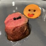 プレゼンテ スギ - ⑱ High&Low ステーキ　シャトーブリアン
      蜂蜜　こおろぎ醤油　山崎12年　生胡椒