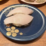 もりもり寿し - びんちょうマグロ 340円