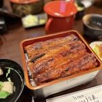 うなぎ料理 三代目うな東 昭和四十四年創業 中川本店 - 