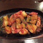 ハマトラ - ソーセージとポテト カレー粉