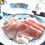 涮涮鍋 壽喜燒 吃到飽 和牛與豬 三條河原町店 - 