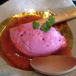 月見里 - ビーツのムース・トマトソース