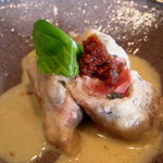 月見里 - ポークとトマトの蒸し焼・白ワインソース