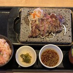 石焼ステーキ贅 山形嶋店 - 