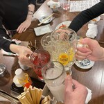 のげちゃん - 隣りの方とも乾杯