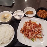 中華料理 菜香菜 - 油淋鶏定食880円税込