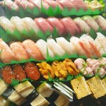 すし 銚子丸 杉並宮前店 - テイクアウト。銚子丸セット3人前。マグロ、サーモン旨し♥