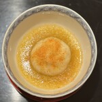 割烹 渡辺 - 佐渡のずわい蟹饅頭、南蛮海老の生姜とかんずりの椀物