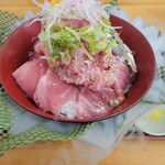 みなと市場 小松鮪専門店 - ◆「海鮮山鉾丼」やまほこどん