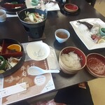 伊勢夫婦岩めおと横丁 - 