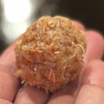 登喜和鮨 - 佐渡のの雌蟹握り（内子は生焼きのオイル漬け、身と外子は火入れ）