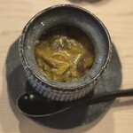 登喜和鮨 - 信濃川の藻屑蟹の出汁と味噌の茶碗蒸し（ならたけ、なめこ、ひらたけ）の餡掛け