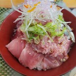 みなと市場 小松鮪専門店 - ◆「海鮮山鉾丼」やまほこどん