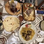 Abunawas Restaurant - مطعم ابو نواس - 