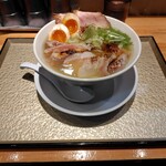 麺家 たけ田 - 真鯛と地鶏の塩らーめん