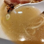 麺家 たけ田 - スープの感じ