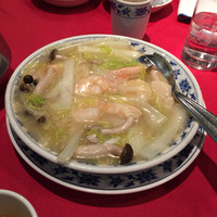 横浜中華街 重慶飯店 本館 - 海鮮と白菜(小)　2300