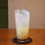 湘南フルーツクラフト - ドリンク写真:湘南ゴールドスカッシュ