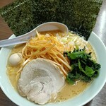 横浜家系ラーメン 魂心家 富山店 - ネギラーメン(味噌)　¥1050