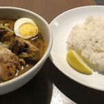 スープカリー スアゲ プラス - パリパリ知床鶏と野菜カレー,Suage＋,スアゲプラス(札幌市)TMGP撮影