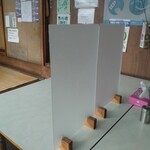 武田そば屋 - テーブル席