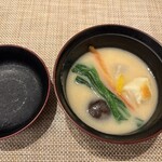 どうひら - 白味噌雑煮風