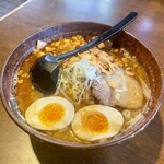 みそ膳 - 料理写真:焦がしニンニク味噌ラーメン　味玉トッピング