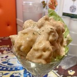 やっぱりナンカレー - ダイナマイトチキン。カロリーはきっとダイナマイト級