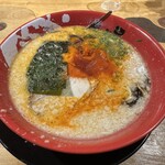 ラーメン まこと屋 - 料理写真:赤辛 牛白湯ラーメン