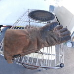 ピッザピッザピッザ - 2014年12月23日〜3日間限定☆
      現役女子高生とピザ屋さんのコラボ500円
      ピザ