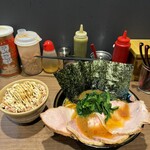 ラーメン 末廣家 - 