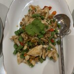 Baan Khanitha & Gallery - カニの炒め物（辛くて塩っぱいから米が進む）