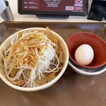 すき家 - 料理写真:全貌