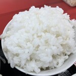 ラーメン もっけだの - 『朝食セット(ラーメン・ライス大・野菜マシマシ・背脂普通＋A賞特典)＋ニンニク』のライス