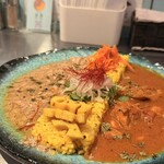 スパイシーカリーハウス 銀座半月 - 