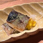 出羽屋 - 子持ち鮎