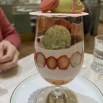 ラデュレ - ル・パルフェ　フレーズピスタッシュ　2,200円