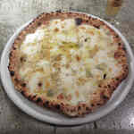 Pizzeria e Trattoria VACANZE NAGONE MOTOYAMA - クアトロ フォルマッジ