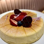 PACIFIC TABLE - スフレチーズケーキ