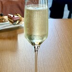 PACIFIC TABLE - 乾杯スパークリング