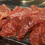 大衆焼肉ホルモン にくさわ - 
